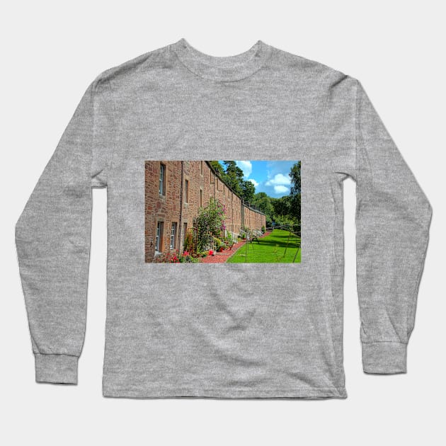 New Lanark Houses Long Sleeve T-Shirt by tomg